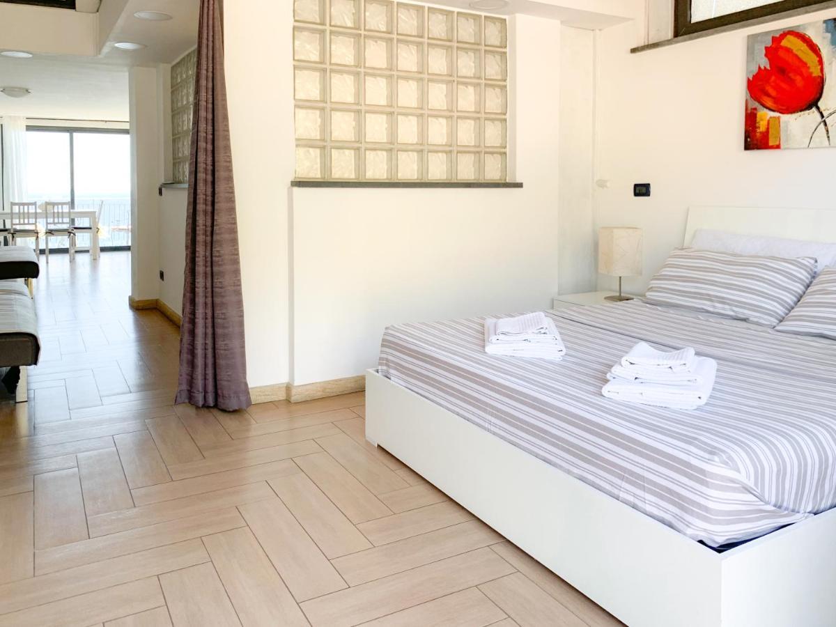 Giardini Beach loft Giardini Naxos Esterno foto